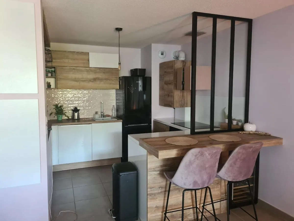 Apartment Residence Neuve Avec Parking Interieur Et Balcon Vienne